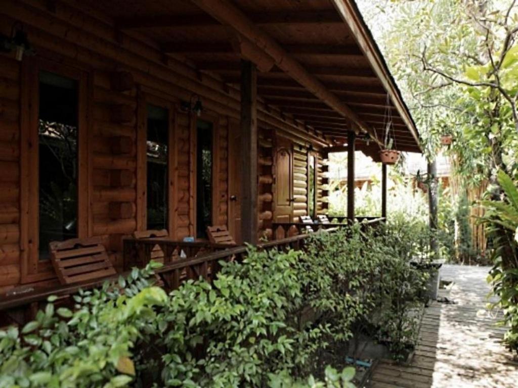Loghome Boutique Chiang Mai Exterior photo